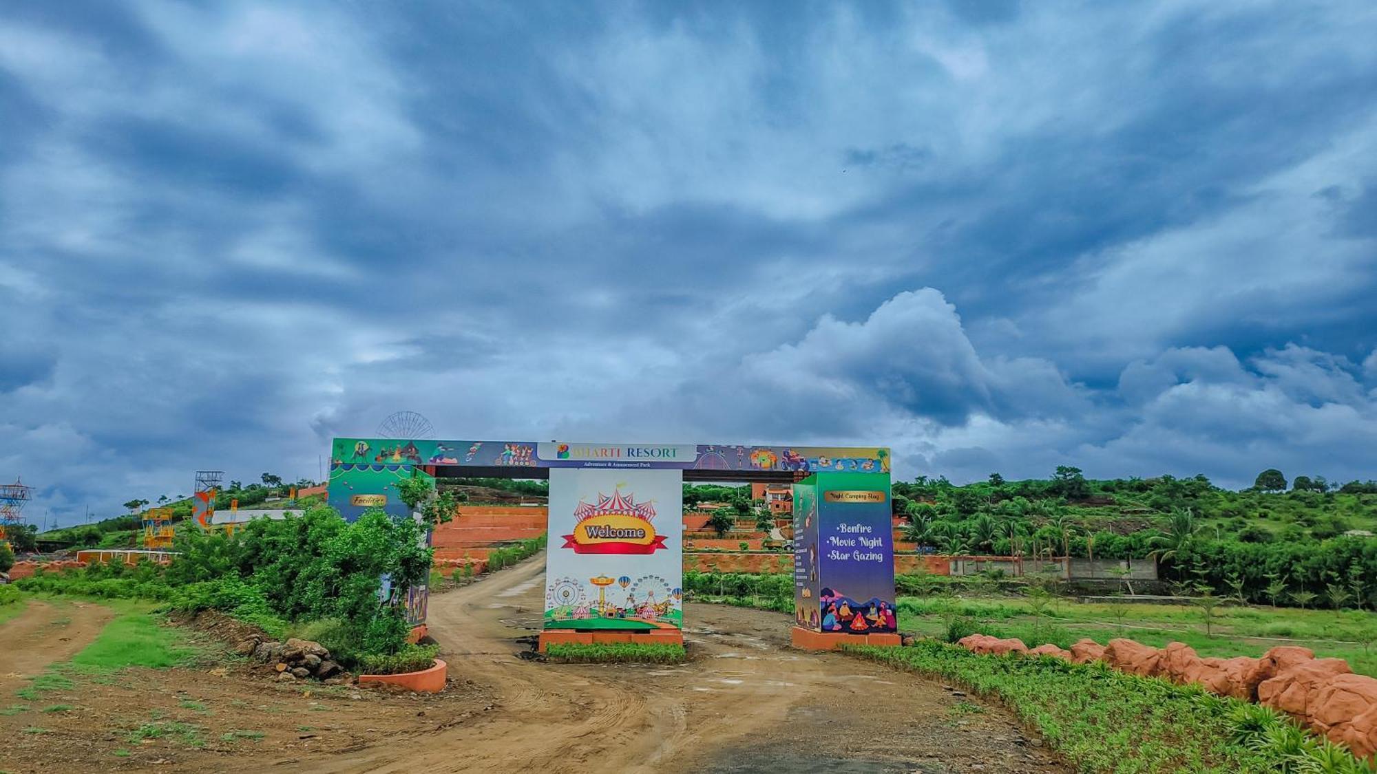 Regenta Bharti Amusement & Adventure Resort Pune, Urulikanchan Uruli Kānchān Exteriör bild